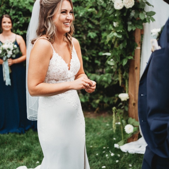 Sz 8 Mikaella Wedding Dress - Picture 5 of 10